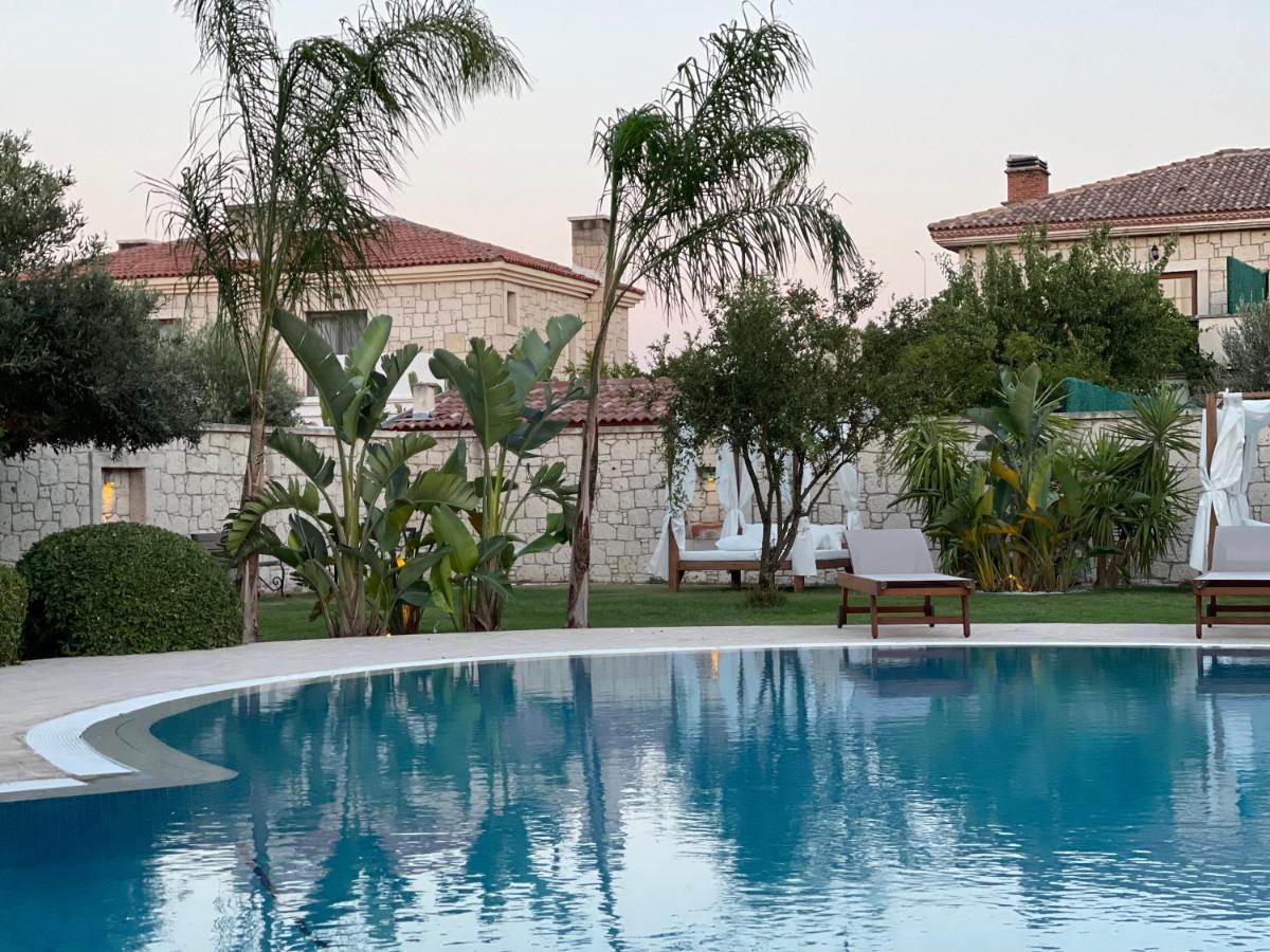 Triangulo Hotel Alacatı Bagian luar foto