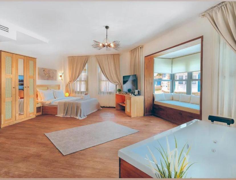 Triangulo Hotel Alacatı Bagian luar foto